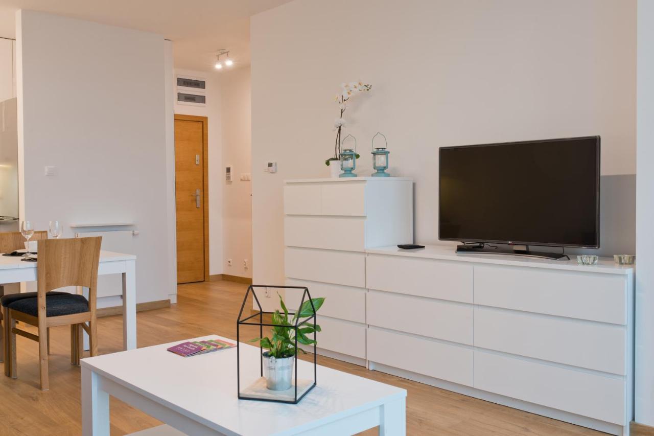 Citystay Abrahama Gdynia Apartment Buitenkant foto